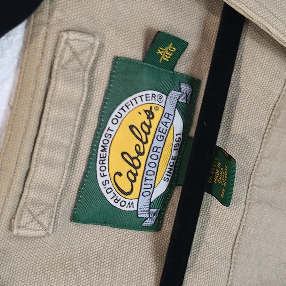 Cabelas khaki field vest size XL - Picture 4 of 12